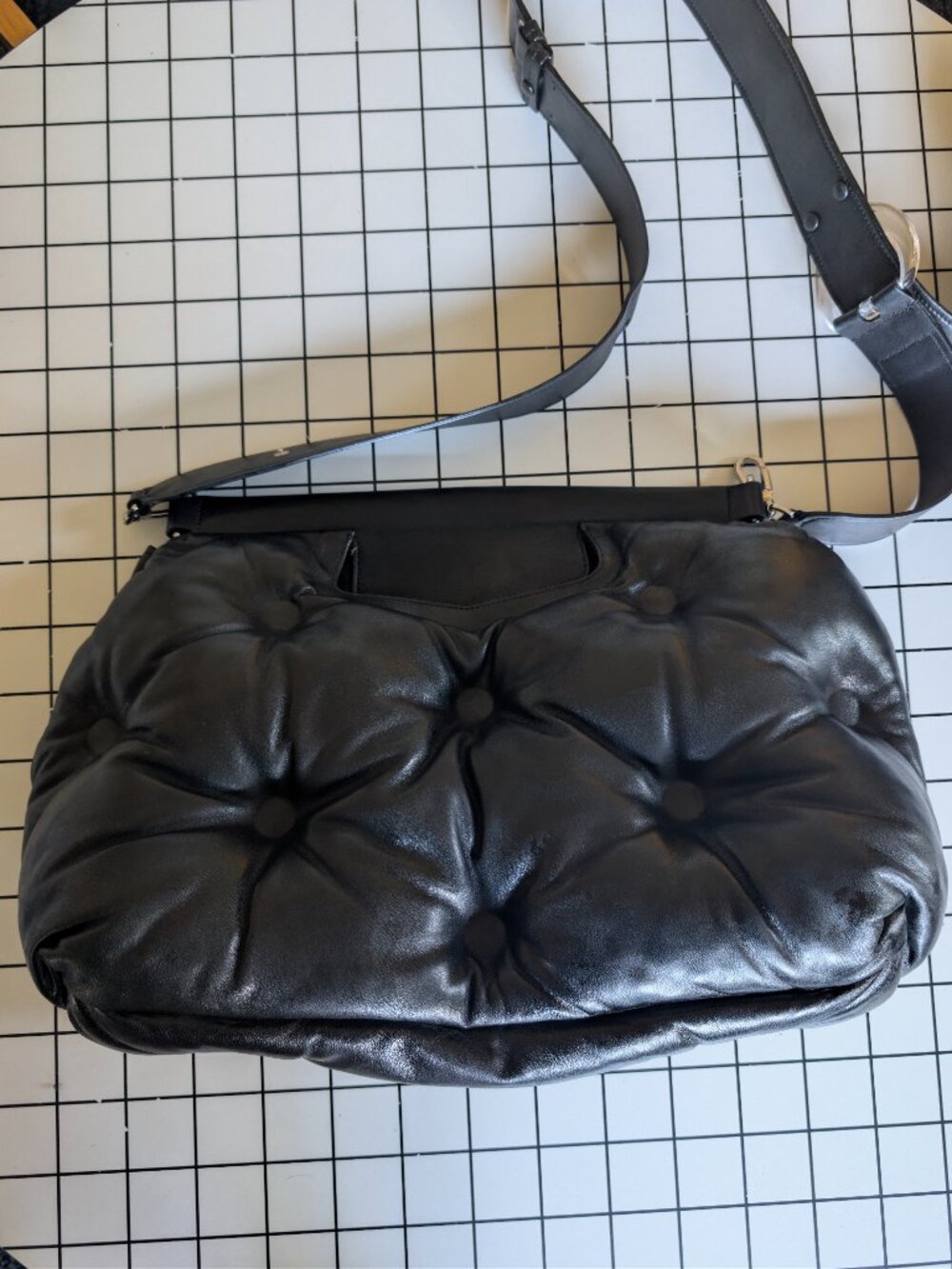 Maison Margiela - Glam Slam Classique Large Quilted Leather Bag, Black - Picture 6 of 11
